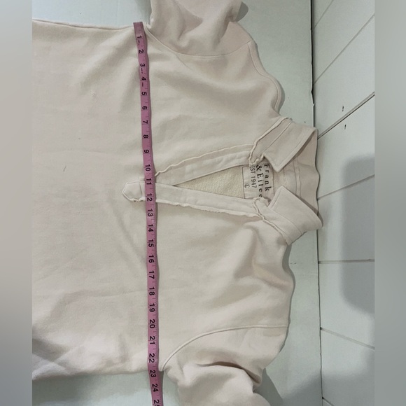 Frank & Eileen NWOT Sweatshirt V-Neck Long Sleeves Size L Pink - Picture 10 of 13